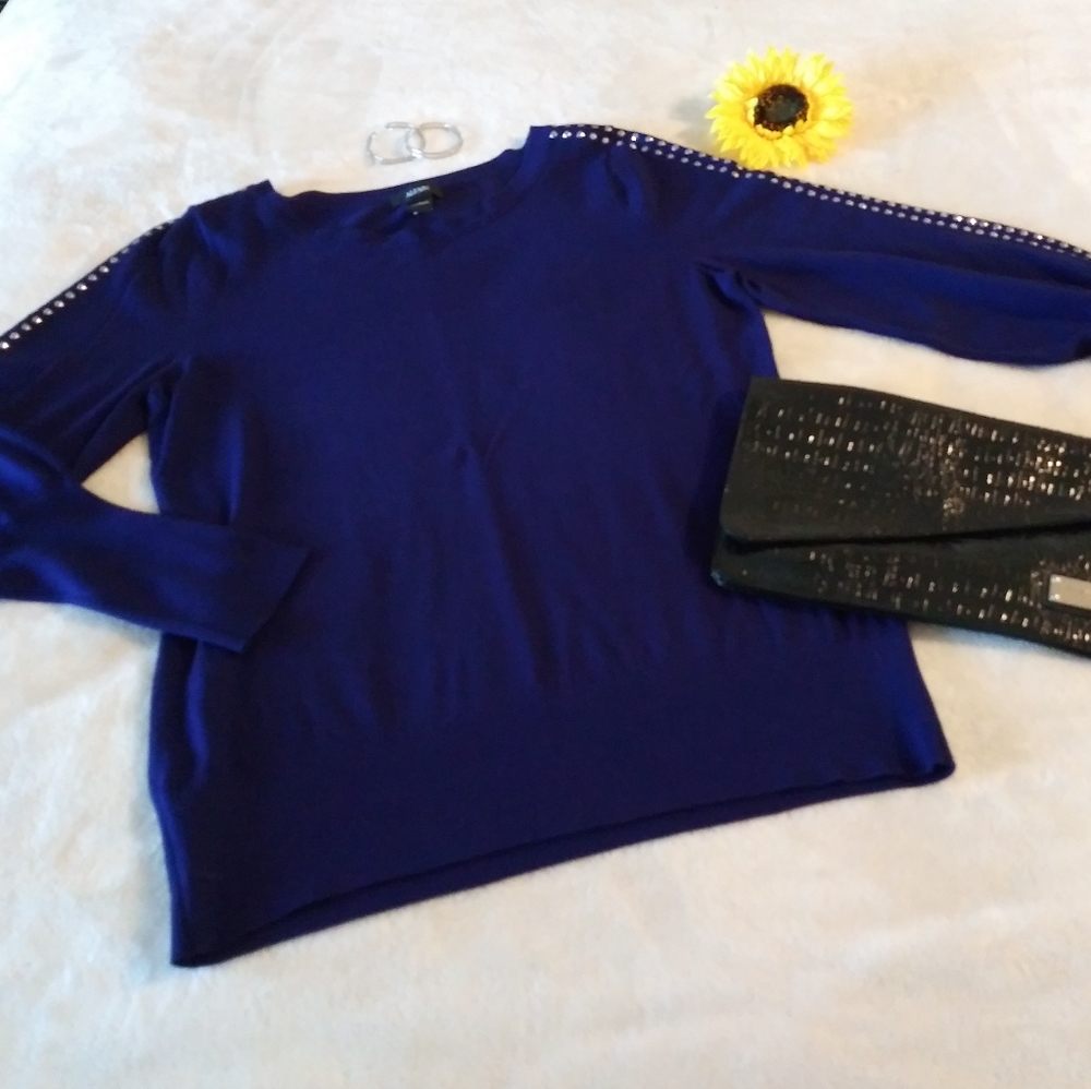 Alfani top | size M